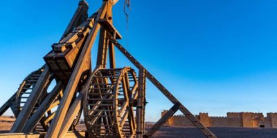 Picture 10 Powerful Weapons Throughout World History