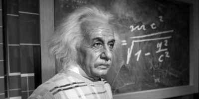 Picture 10 Lesser-Known Facts About Famous People