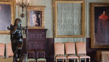 Picture 10 of the Most Interesting Robberies in History