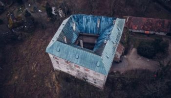 Picture 10 Unusual Places From Around the World