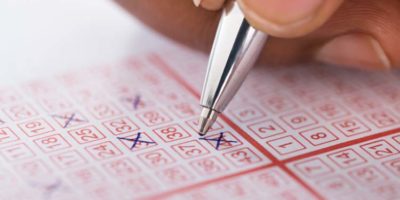 Picture 12 Absolutely Insane Stories About People Who Won a Lottery