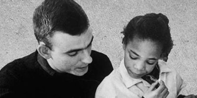 Picture 10 Stories of Life Sacrifices that Are Truly Sentimental