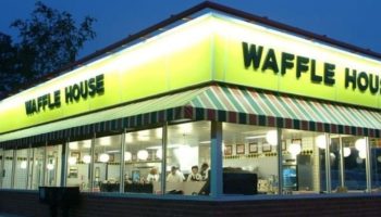 Picture 10 Insane Crimes That Happened in Diners