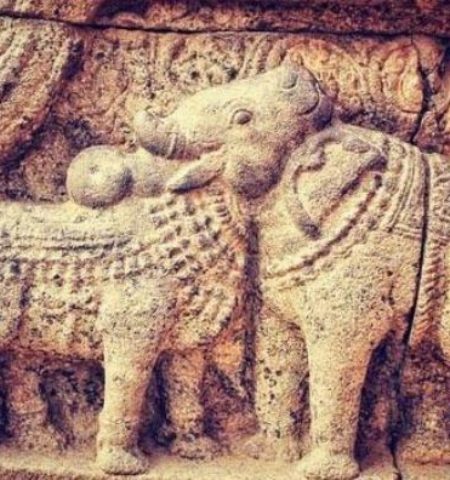 Picture 10 Ancient Art that is Unique and Interesting