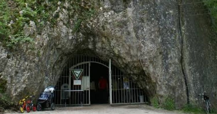 Hohle Fels Cave 