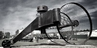 Picture 10 of the Weirdest Weapons Ever Invented