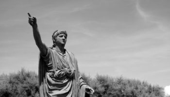 Picture 10 Crazy Royal Obsessions from History