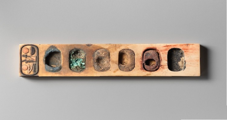 3,000-Year-Old Egyptian Painter's Palette with Pigments Intact