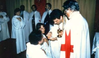 Picture 10 of the Most Terrifying Cults in History