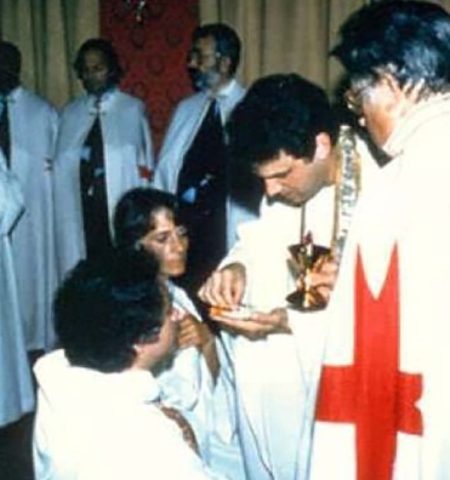 Picture 10 of the Most Terrifying Cults in History