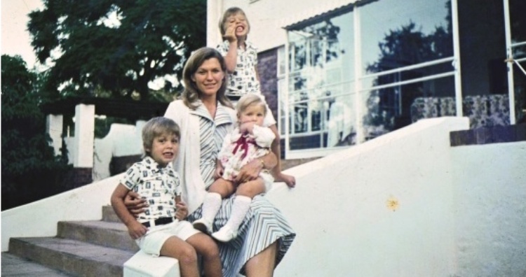 Elon Musk with his mother and siblings