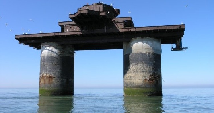 Maunsell Fort