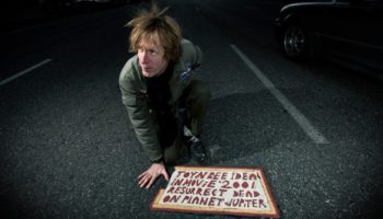 Picture 10 Bizarre True Stories that Became Documentaries – Part 2