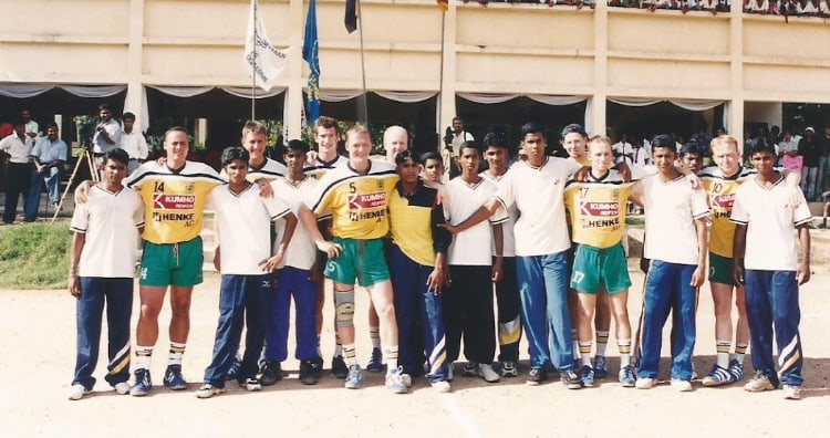 Two teams together Sri Lankan and Germany handball team