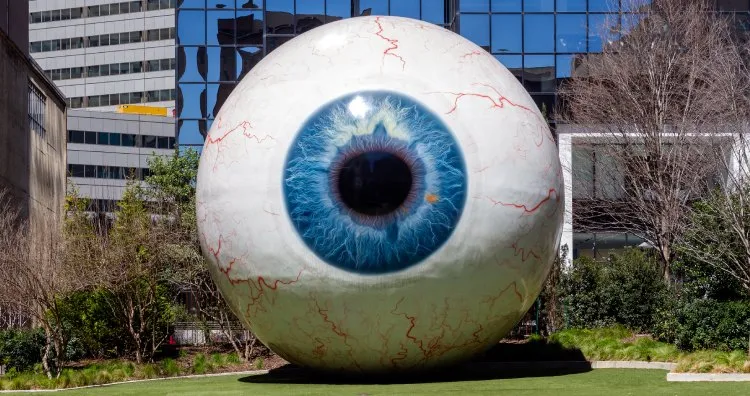 The Giant Eyeball