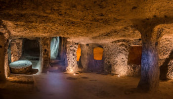 Picture Derinkuyu Underground City – An Ancient Multi-level Underground City
