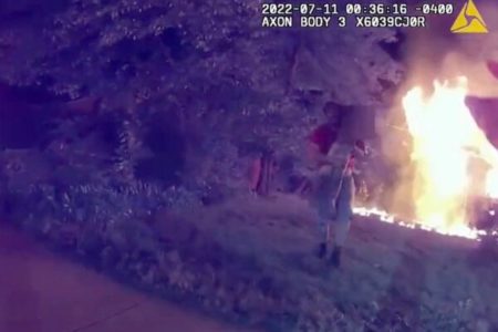 Picture Nicholas Bostic – Pizza Delivery Man Rescued Children from Burning House