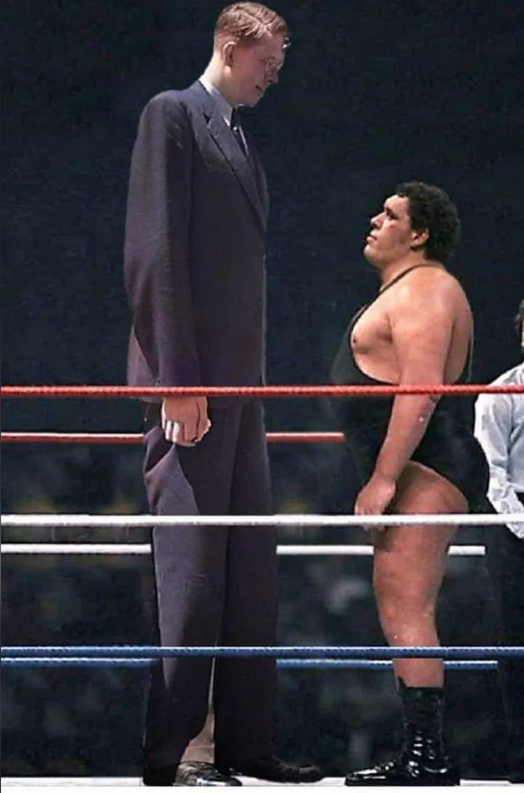 Robert Wadlow with Andre the Giant