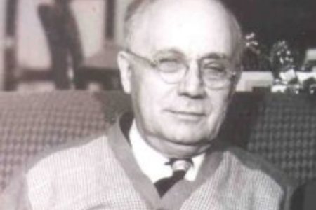 Picture Otto Frederick Rohwedder, From Iowa, Invented The First Single Loaf Bread-slicing Machine