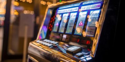 Picture 10 Times People Exploited Technology Glitches like a Pro