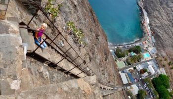 Picture Jacob’s Ladder in St. Helena Is One of the Longest, Steepest Stairways in the World