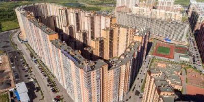 Picture A Massive Apartment Complex in Russia, With 35 Entrances, Is Home to Over 18,000 People