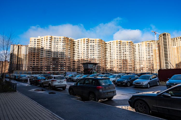 Car Parking Facility at Novy Okkervil