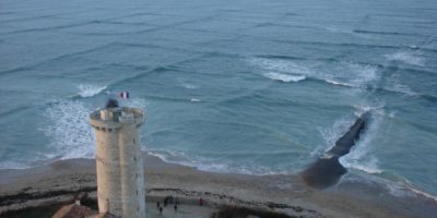 Picture What Causes Square Waves and Why Are They Dangerous?