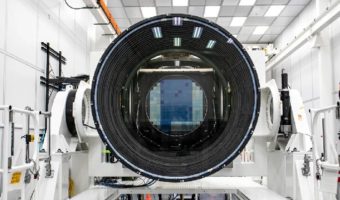 Picture The World’s Largest Digital Camera with 3200 Megapixels