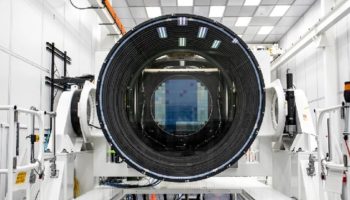 Picture The World’s Largest Digital Camera with 3200 Megapixels