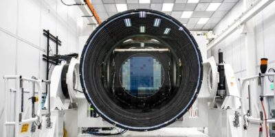 Picture The World’s Largest Digital Camera with 3200 Megapixels