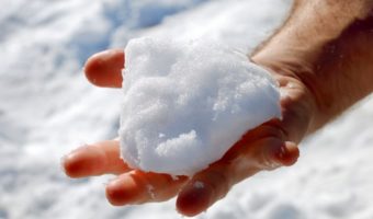 Picture Why Is It a Bad Idea to Eat Snow, Even When It’s Fresh?