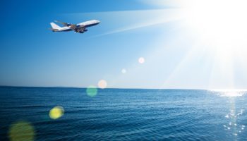 Picture Why Do Flights Take a Curved Rather than a Straight Route when Flying Over the Pacific Ocean?