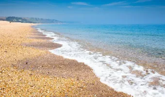 Picture 10 Most Amazing Pebble Beaches in the World