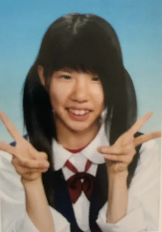 A photo of Hirase in her school days.