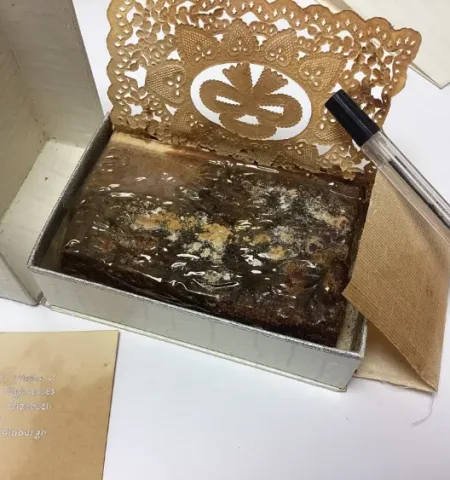Picture A 77-Year-Old Slice of Queen Elizabeth II’s Wedding Cake Was Auctioned for $2,800