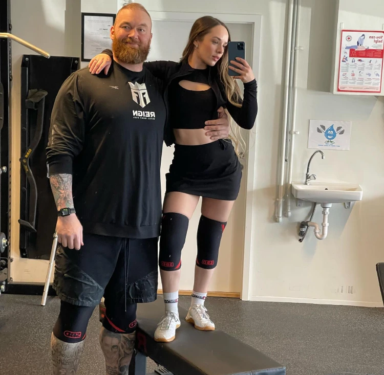 Hafthor Bjornsson and Kelsey Henson