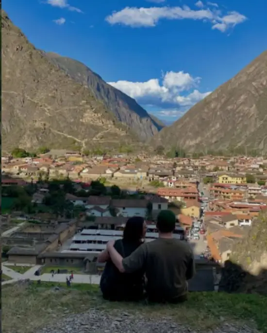 Ellen and Connor Travel couple